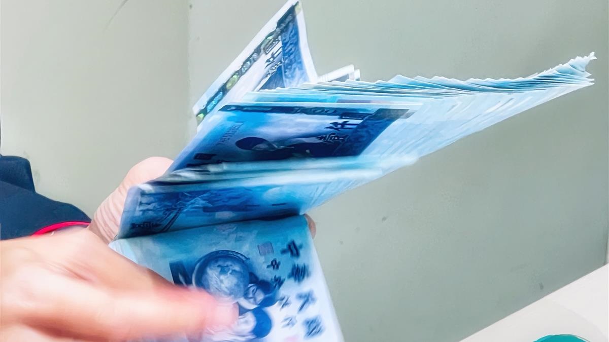 台股震盪掀「股轉房」潮 資金轉進房市避風港